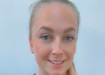 Laura Rudder – Head Coach