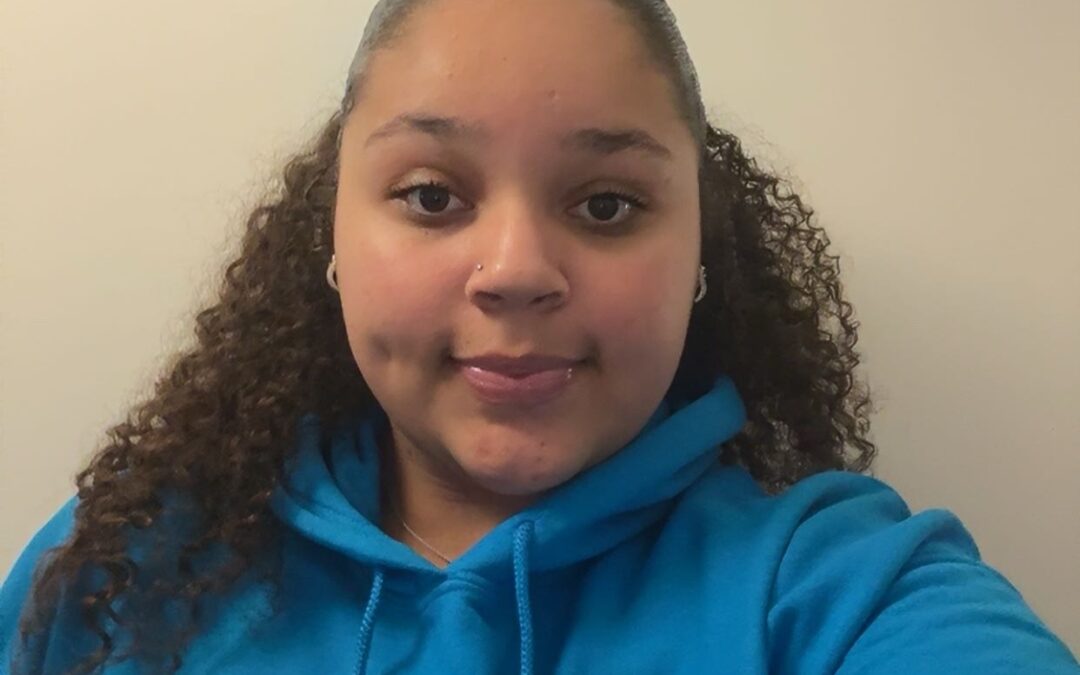 Alexis Brown – Coach