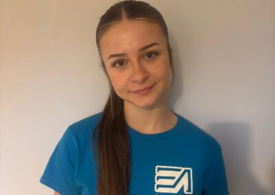 Lauren Drew – Coach